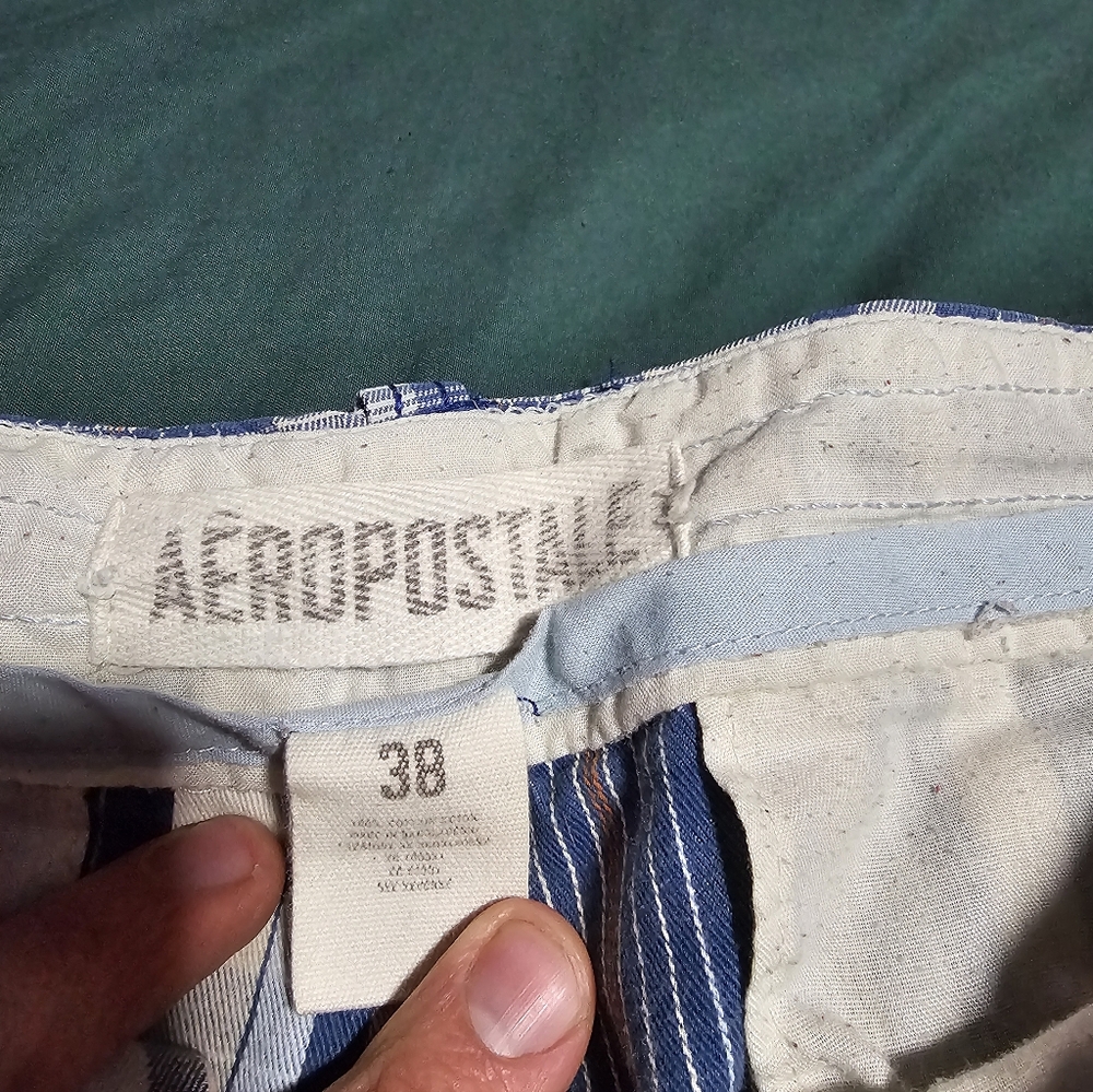 Shorts - Picture 2 of 2